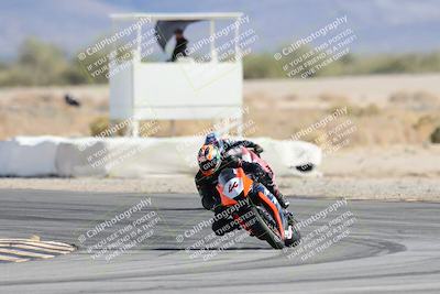 media/Nov-16-2025-Race Pace (Sun) [[8c5fa54630]]/Non Verified Riders (1st 20 Minutes)/4-Turn 16 (1116am)/